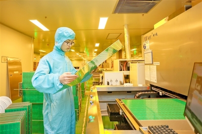 睿杰鑫電子鉚足干勁忙生產(chǎn)，今年通訊設(shè)備產(chǎn)值預(yù)計突破8億元